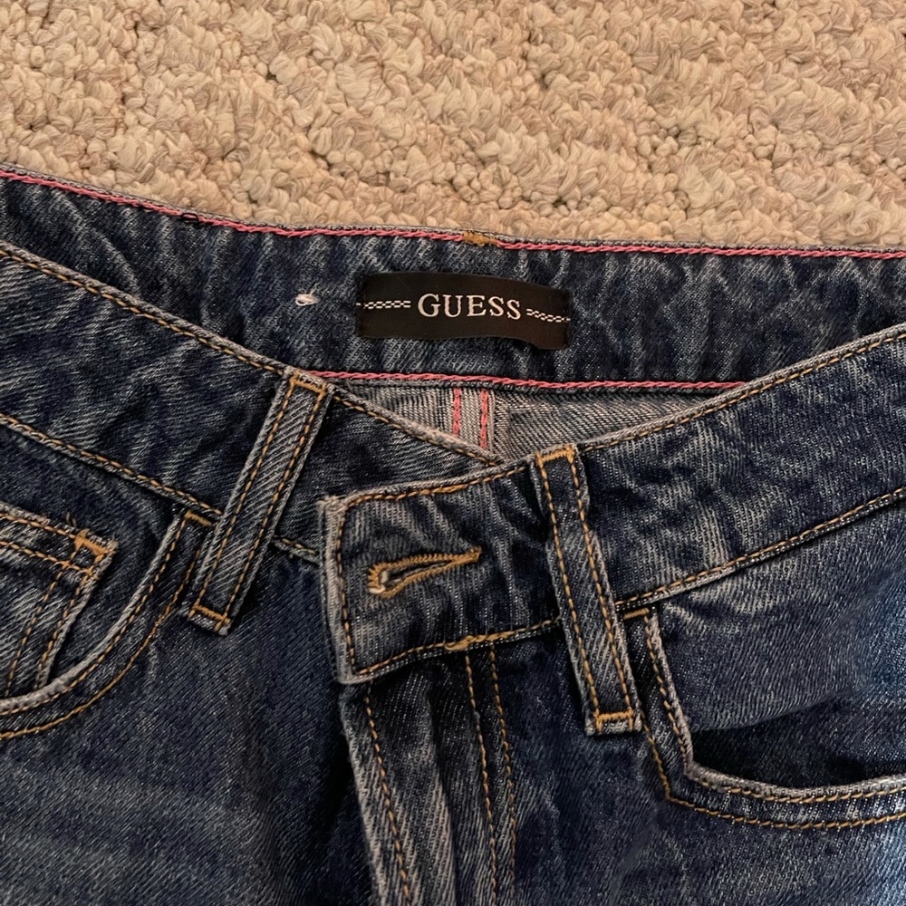 GUESS Jeans
